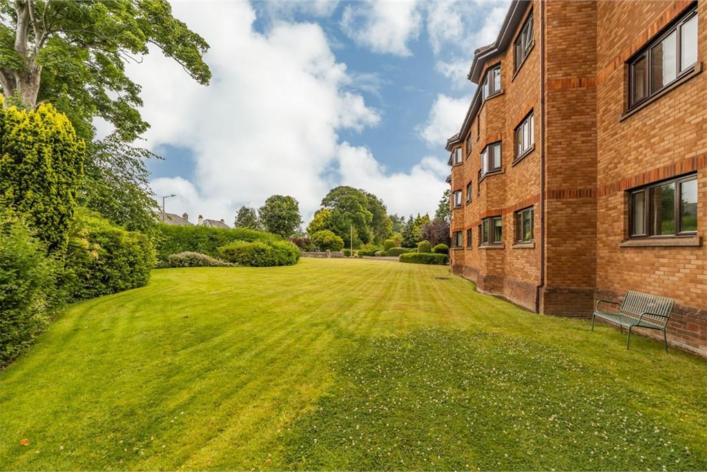 16/3 Cramond Road North, Edinburgh, EH4 6JE - image 20
