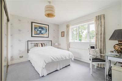 16/3 Cramond Road North, Edinburgh, EH4 6JE - image 6