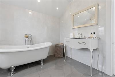 2 Venturefair Avenue, , Dunfermline, KY12 0PF - image 25