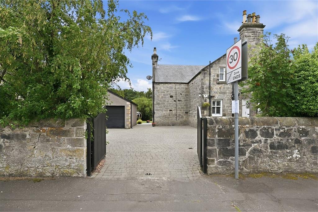 2 Venturefair Avenue, , Dunfermline, KY12 0PF - image 37