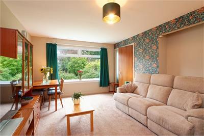 40 Bevan Grove, Johnstone, PA5 8TP - image 2