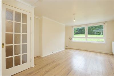 Flat 1, 12, Oxgangs Farm Gardens, EDINBURGH, EH13 9QE - image 2