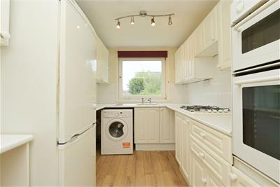 Flat 1, 12, Oxgangs Farm Gardens, EDINBURGH, EH13 9QE - image 11