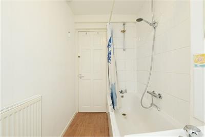 Flat 1, 12, Oxgangs Farm Gardens, EDINBURGH, EH13 9QE - image 23