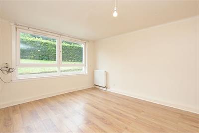 Flat 1, 12, Oxgangs Farm Gardens, EDINBURGH, EH13 9QE - image 5