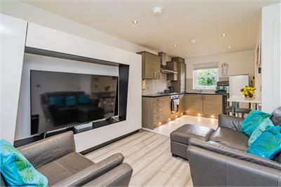18 Thorny Crook Crescent, Dalkeith, EH22 2RJ - image 3