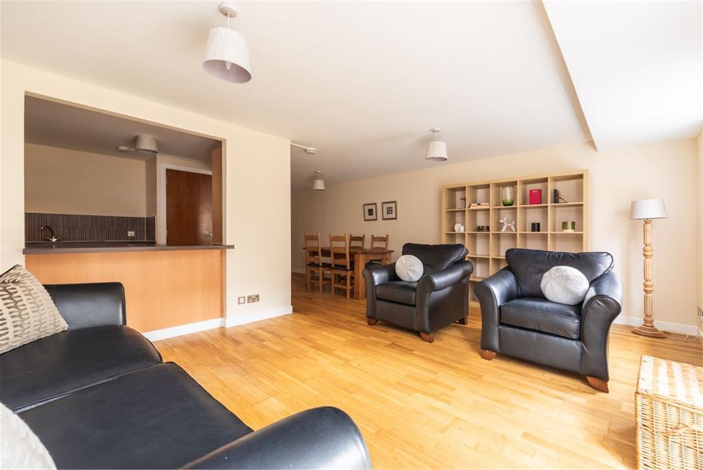 9/1 Valleyfield Street, Edinburgh, EH3 9LP - image 3