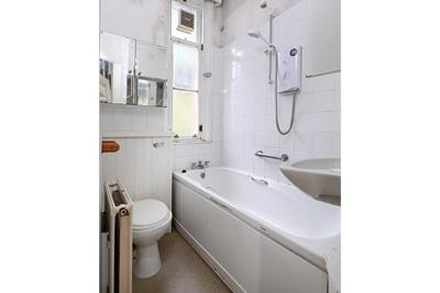 Caretaker’s Cottage, 1A Royal Terrace, Edinburgh, EH7 5AB - image 6