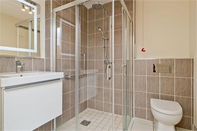 Flat 16, 21 Balcarres Street, Edinburgh, EH10 5JD - image 11