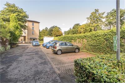 Flat 16, 21 Balcarres Street, Edinburgh, EH10 5JD - image 18