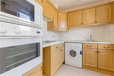 6/5 Roseburn Drive, Edinburgh, EH12 5NS - image 5