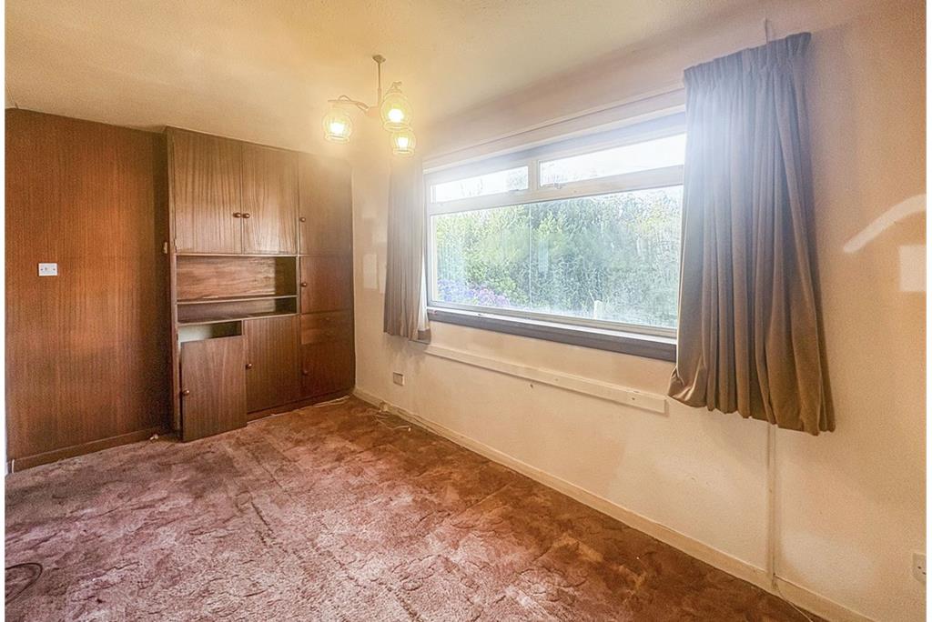 12 Drummilling Drive,
West Kilbride,
KA23 9BE - image 4
