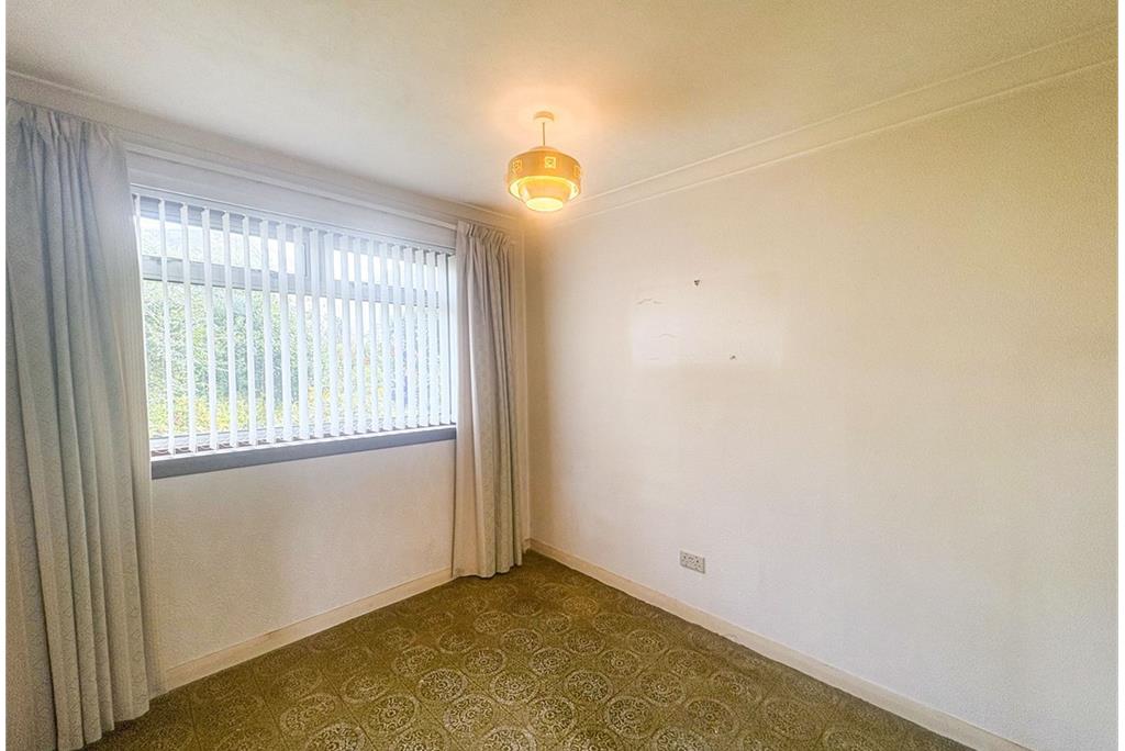 12 Drummilling Drive,
West Kilbride,
KA23 9BE - image 6