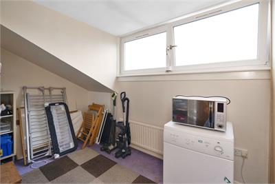 40 Newmills Crescent, Balerno, Edinburgh, EH14 5SX - image 9
