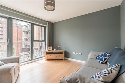 19/4 West Bowling Green Street, Edinburgh, EH6 5PQ - image 3