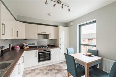 19/4 West Bowling Green Street, Edinburgh, EH6 5PQ - image 5