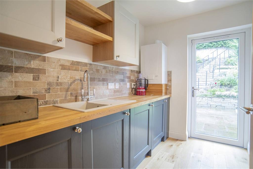 20 Cluny Crescent, Aberfeldy, PH15 2FL - image 8