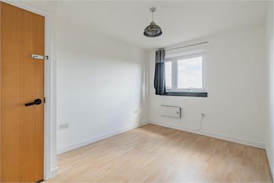 1/6 Mid Gogarloch Syke, Edinburgh, EH12 9JW - image 5