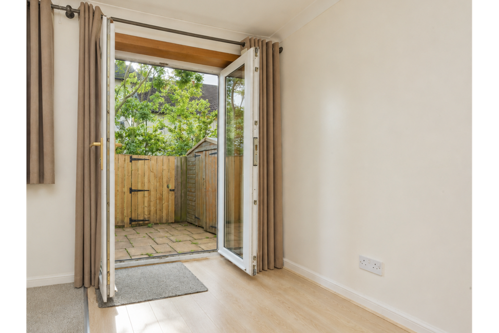 121 South Gyle Mains, , Edinburgh, EH12 9HU - image 3