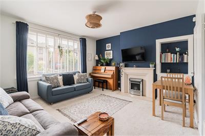 24 Colinshiel Street, Bathgate, EH48 2AS - image 2