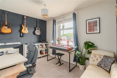 24 Colinshiel Street, Bathgate, EH48 2AS - image 18