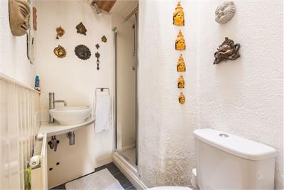20/11 Glen Street, Edinburgh, EH3 9JE - image 10