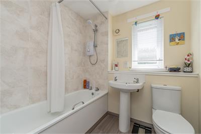32 Castlepark Gait, Edinburgh, EH16 4GD - image 20