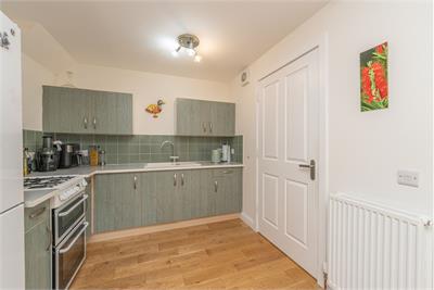 32 Castlepark Gait, Edinburgh, EH16 4GD - image 5