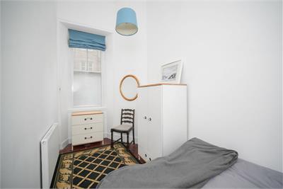 17/2 Lochrin Place, Edinburgh EH3 9QT - image 13
