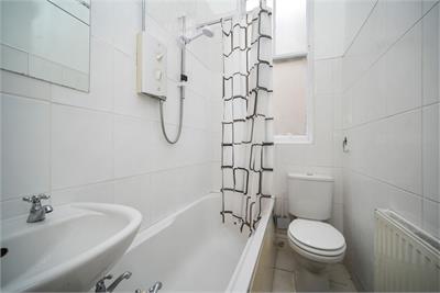 17/2 Lochrin Place, Edinburgh EH3 9QT - image 14