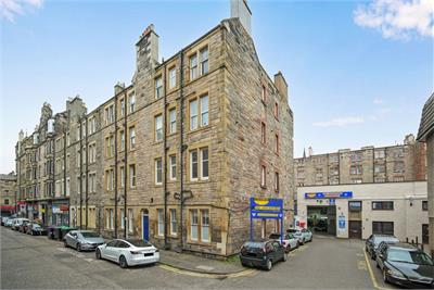 17/2 Lochrin Place, Edinburgh EH3 9QT - image 15