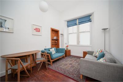 17/2 Lochrin Place, Edinburgh EH3 9QT - image 3
