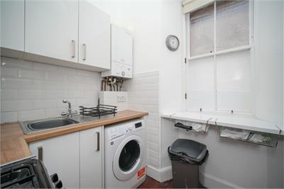 17/2 Lochrin Place, Edinburgh EH3 9QT - image 6
