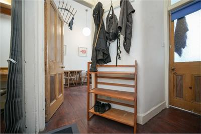 17/2 Lochrin Place, Edinburgh EH3 9QT - image 9