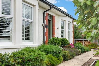 3 Craigs Crescent,
Corstorphine,
Edinburgh,
EH12 8HT - image 2