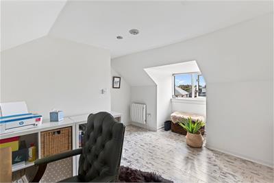 3 Craigs Crescent,
Corstorphine,
Edinburgh,
EH12 8HT - image 15