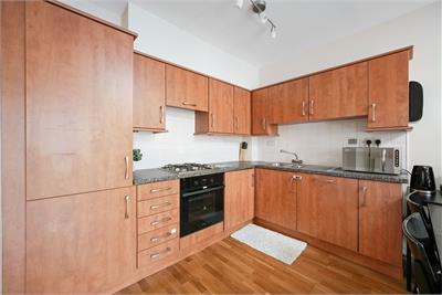 14/11 Hopetoun Street, Edinburgh, EH7 4GH - image 5
