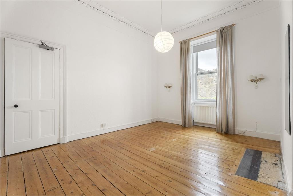 23 3F1 Melville Terrace,
Marchmont
Edinburgh,
EH9 1LR - image 15