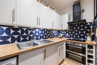 83/1 Gilmore Place, Edinburgh, EH3 9NU - image 6