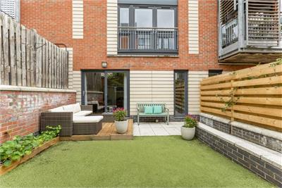 10 Fettes Rise, Fettes, Edinburgh, EH4 1QH - image 22