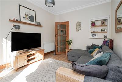 56/4 Temple Park Crescent, Polwarth, Edinburgh, EH11 1HX - image 3