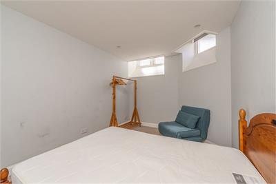 92 Dickson Street,
Edinburgh,
EH6 8QQ - image 14