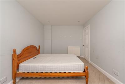 92 Dickson Street,
Edinburgh,
EH6 8QQ - image 15