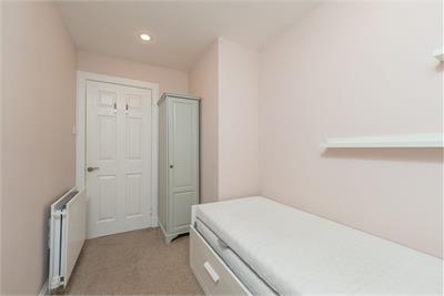 92 Dickson Street,
Edinburgh,
EH6 8QQ - image 17