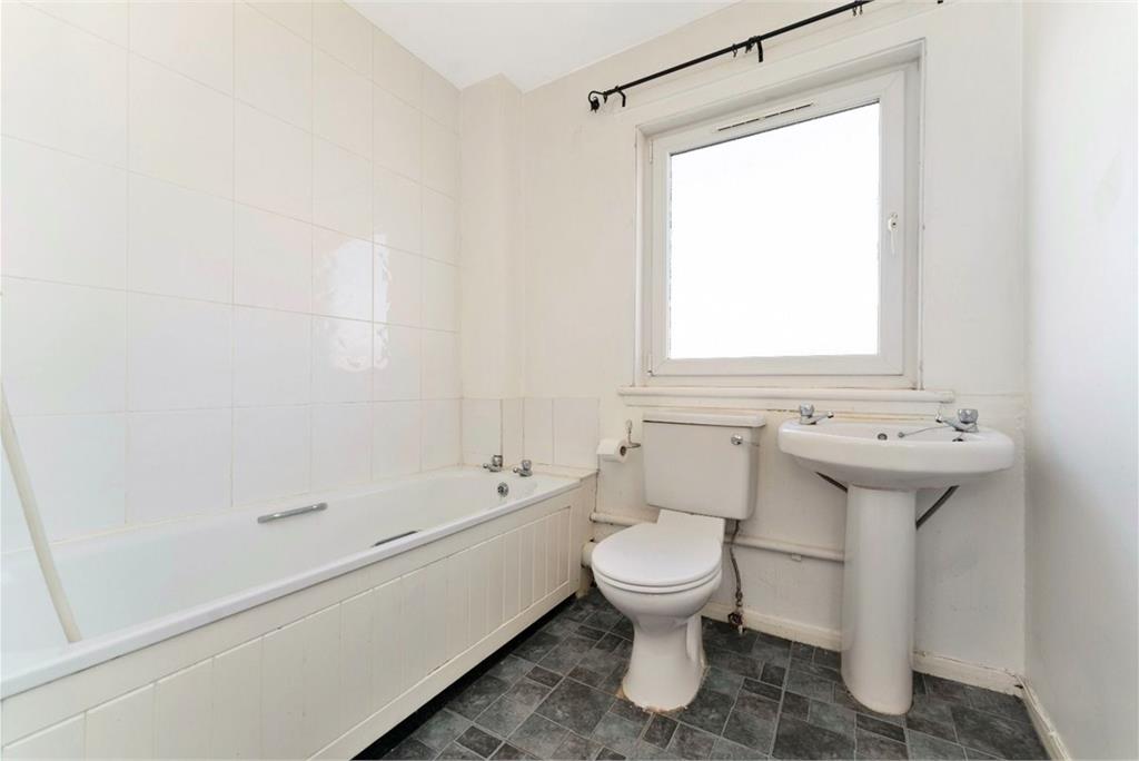 4/4, Cleekim Road, Duddingston, Edinburgh, EH15 3HU - image 14