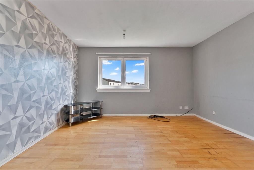 4/4, Cleekim Road, Duddingston, Edinburgh, EH15 3HU - image 4