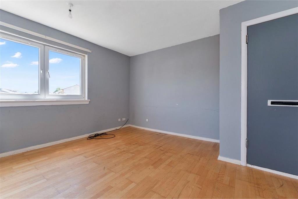 4/4, Cleekim Road, Duddingston, Edinburgh, EH15 3HU - image 6