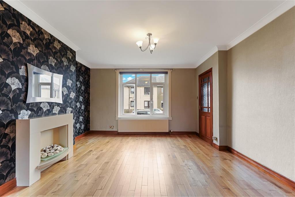 13 Barton Terrace,
Fauldhouse,
Bathgate,
EH47 9LJ - image 2