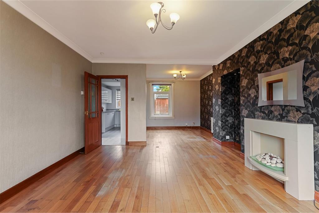 13 Barton Terrace,
Fauldhouse,
Bathgate,
EH47 9LJ - image 4