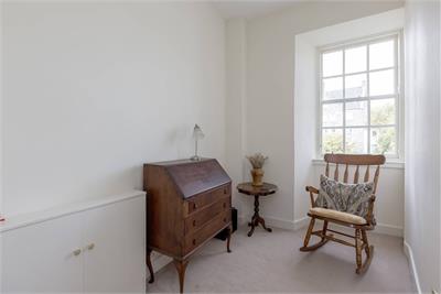 4/3 Chessels Court, Old Town, Edinburgh, EH8 8AD - image 14